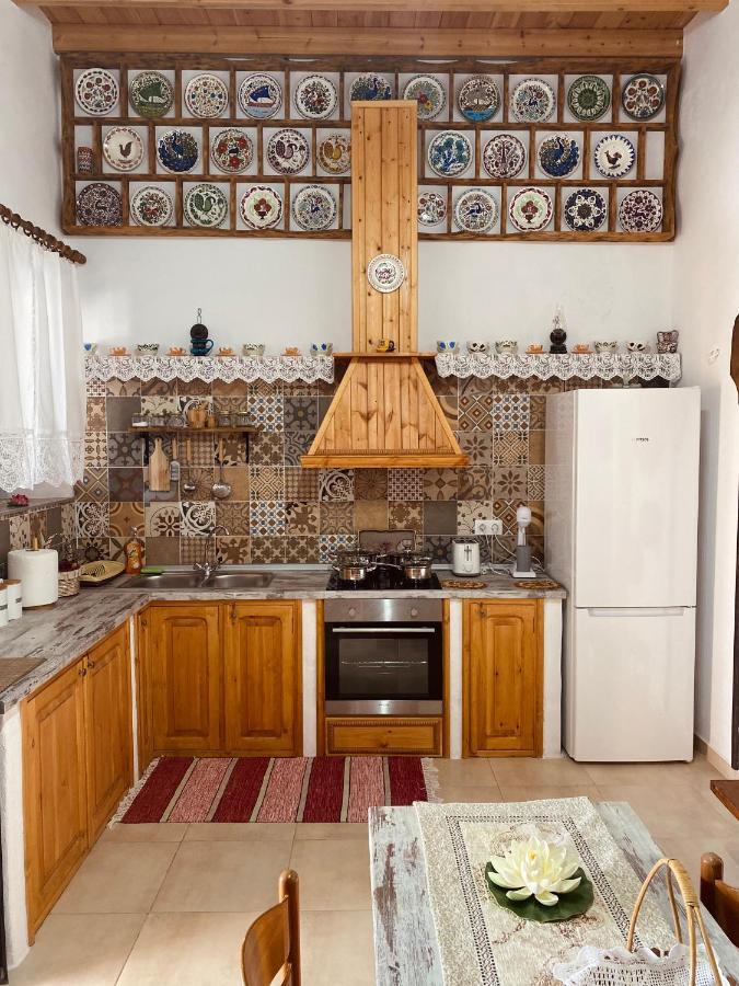 Archangelos Family House