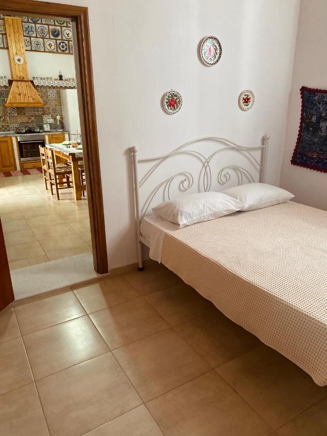 Archangelos Family House * Archangelos (Rhodes)