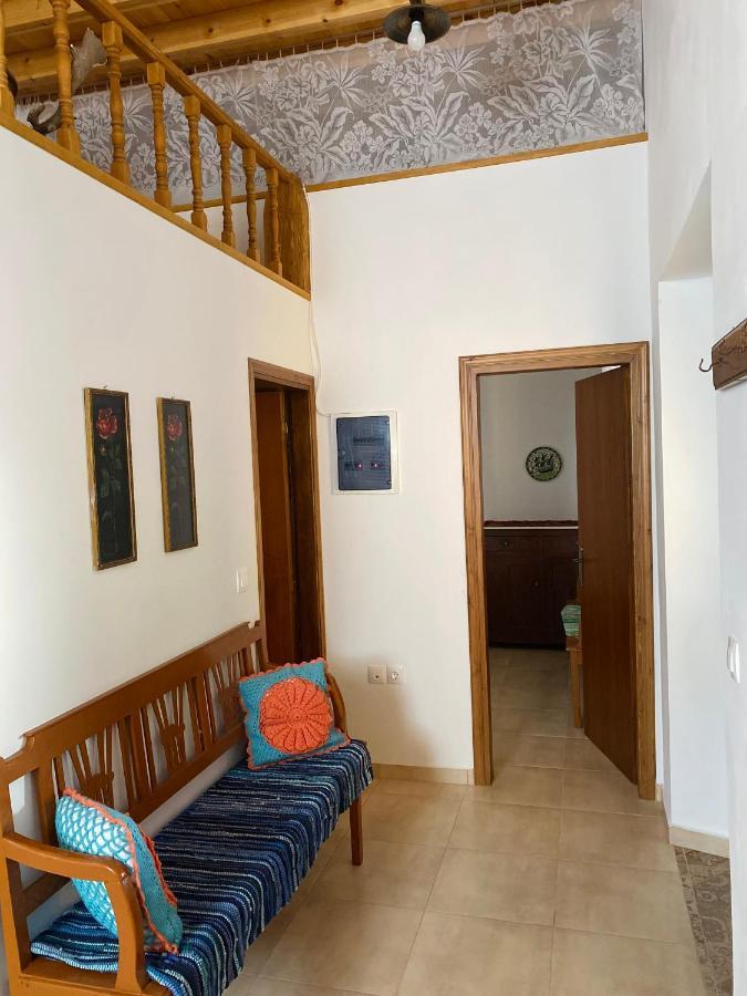 Archangelos Family House * Archangelos (Rhodes)